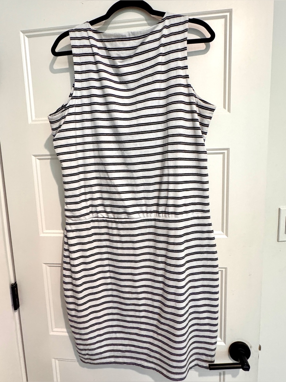 Sleeveless White and Black Striped Casual Dress Size Large Women